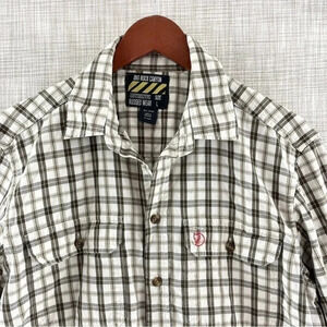 Big Rock Canyon Rugged Wear Long Sleeve Plaid Button Down Men's Size L 8103